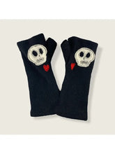 Load image into Gallery viewer, Recycled Cashmere Fingerless Gloves With Skull and Black Heart