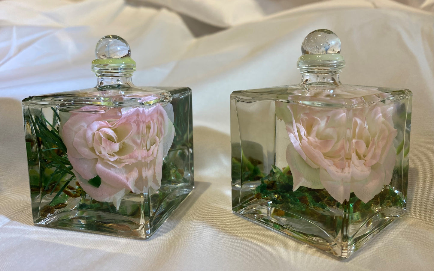 Pink Rose Oil Candle Cube