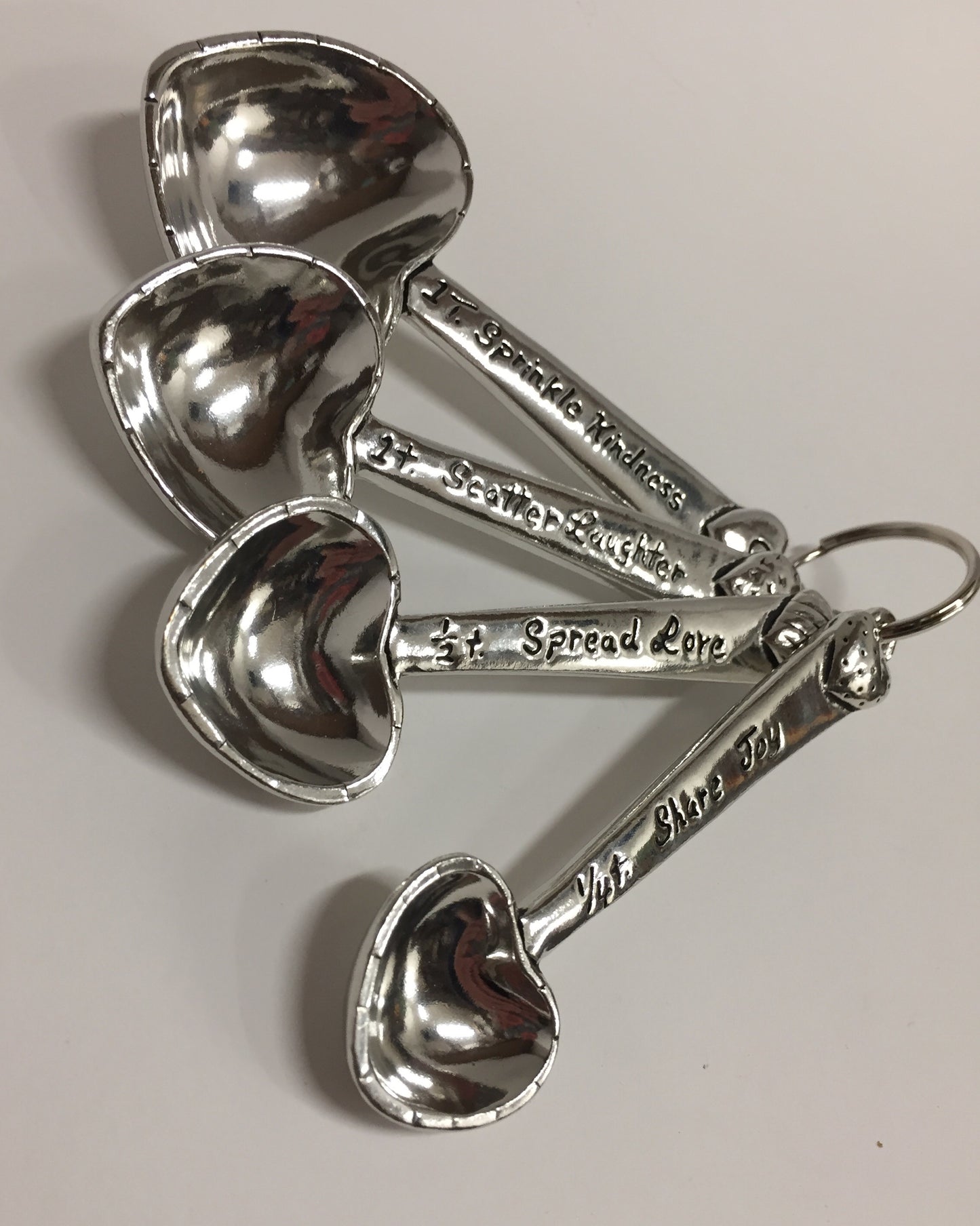 Heart Measuring Spoon Set in Pewter