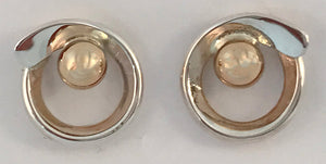 Ear, SS/14K Sm Loop w/4MM Bead