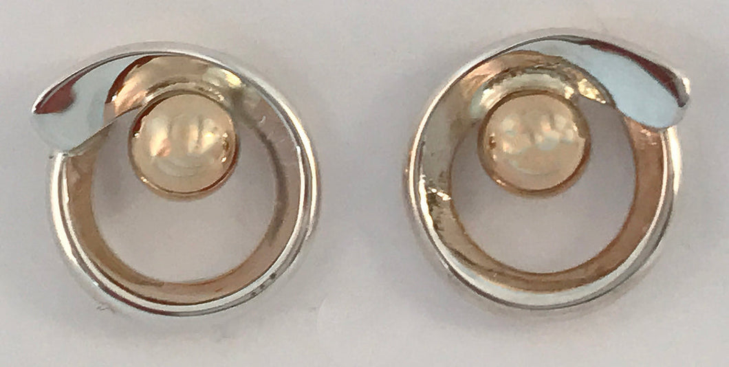 Ear, SS/14K Sm Loop w/4MM Bead