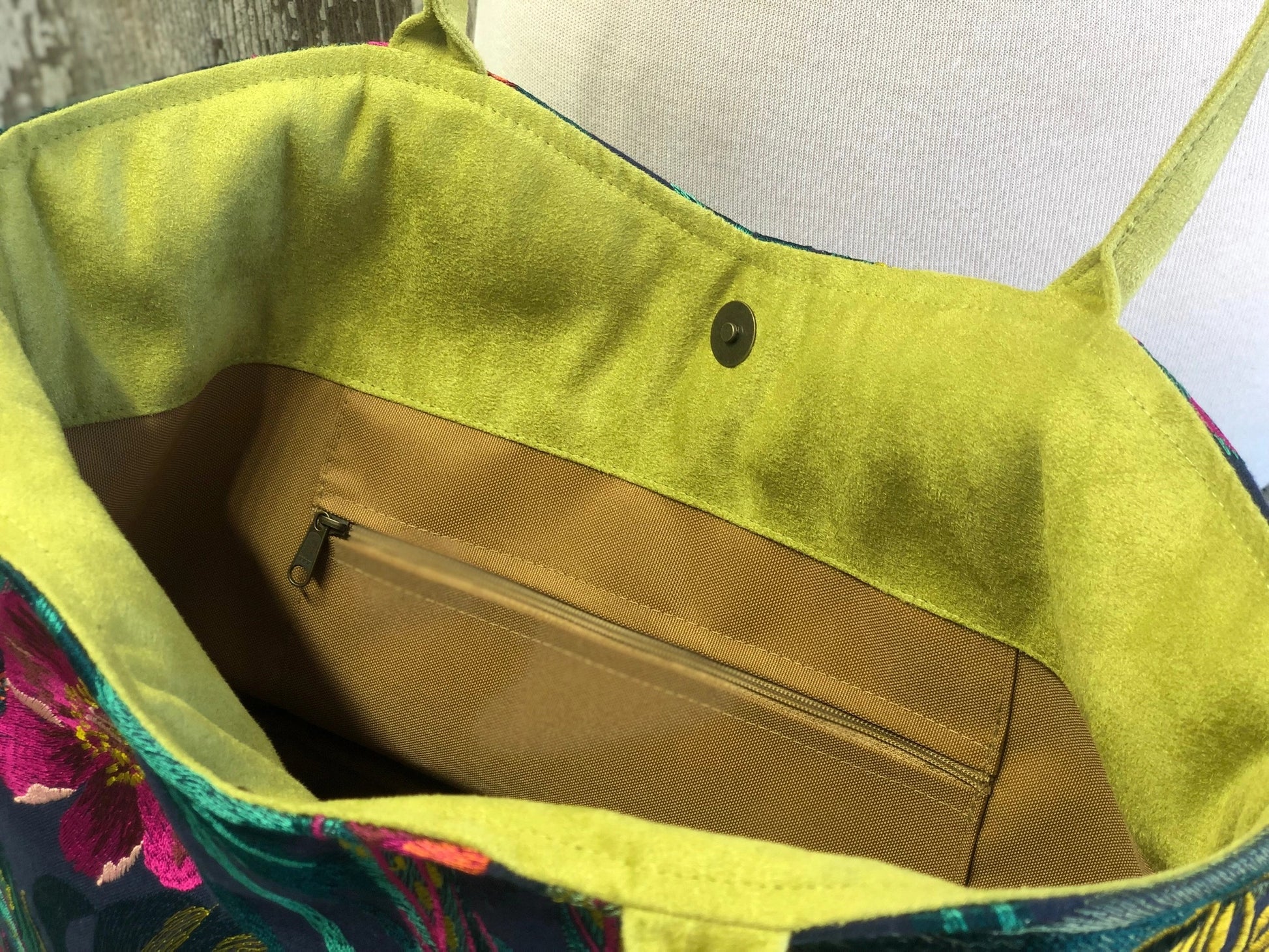 Flora Lolita Handbag with Pouch