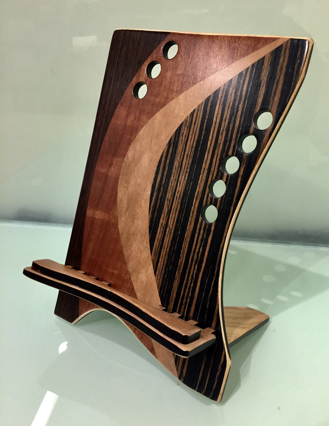 Art Deco Ipad Stand