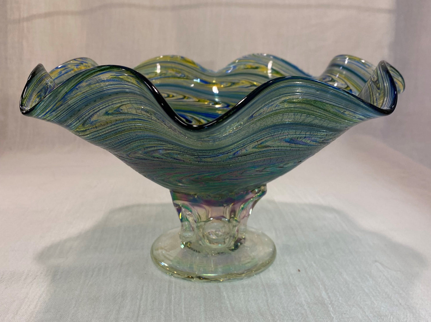 Fluted Pedestal Bowl