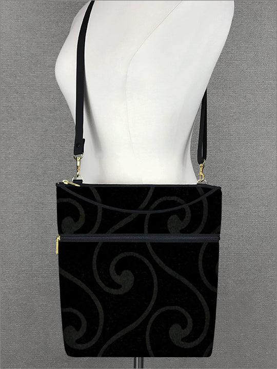 Maggie Purse Villa Black