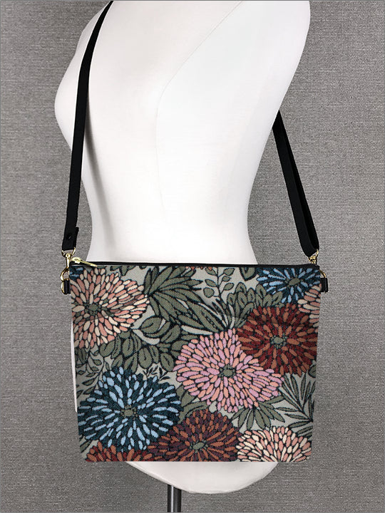 Large Zipper Purse Mum