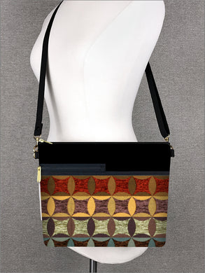 Large Zipper Purse Regatta