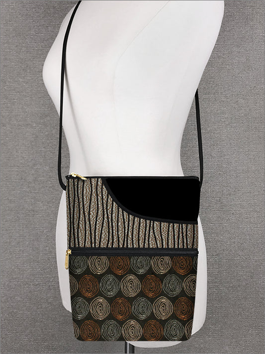 Bella Purse Getty/Gravity