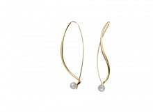Load image into Gallery viewer, Dangle Earring Small 14 K Pearl