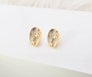 Daisy Dreams Earring