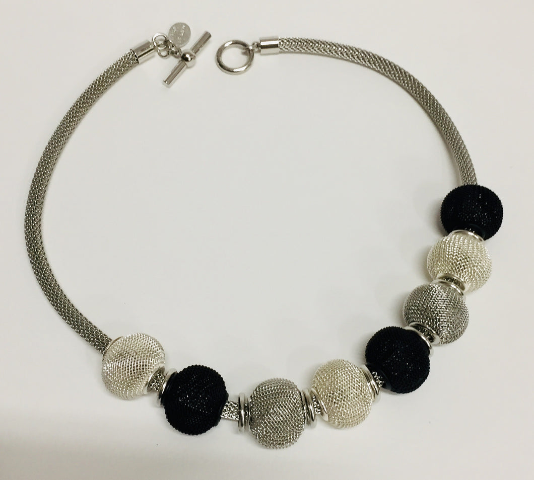 Neck, Silv/Rhod/Black Rounded Mesh
