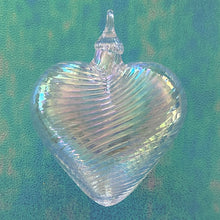 Load image into Gallery viewer, Icicle Heart Ornament