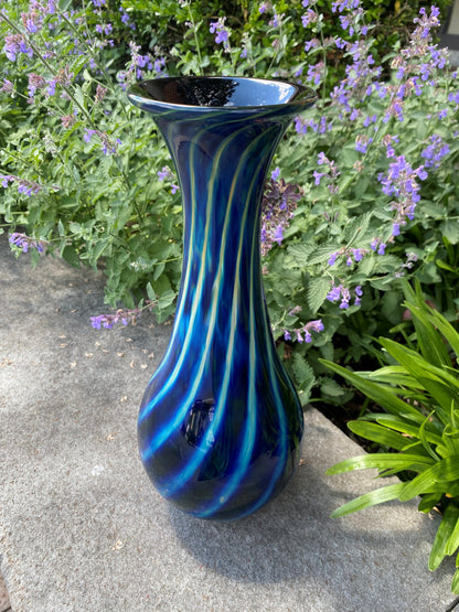 Teardrop Vase Optic Stripe