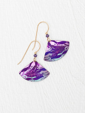 Ear,Sea Meadow in Plum