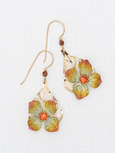 Load image into Gallery viewer, Ear, Seren in Golden Mist