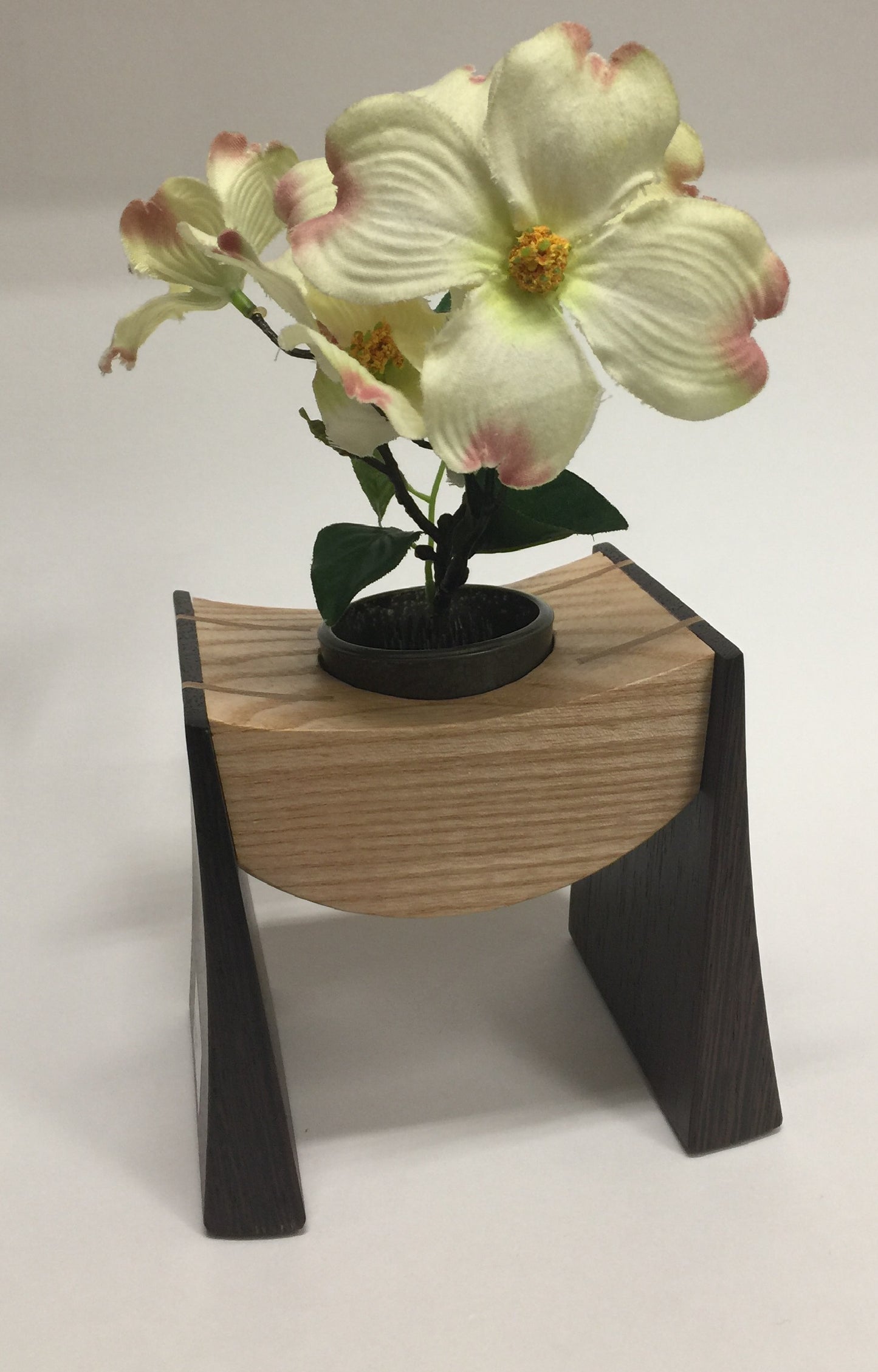 Ikabana Vase in Wenge and Maple