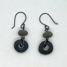 Load image into Gallery viewer, Double Rock Earrings