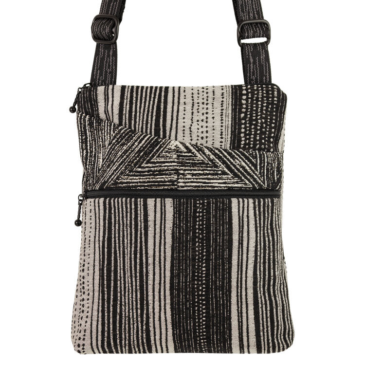 Pocket Bag in Seedling Black