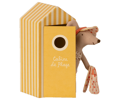 Beach Mice, Big Sister/CabinDePlage
