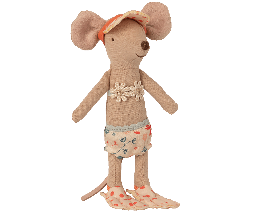 Beach Mice, Big Sister/CabinDePlage