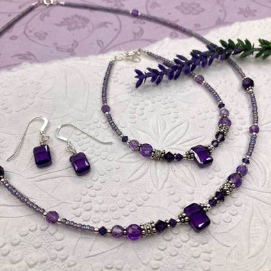 Neck, Lavender