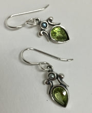Load image into Gallery viewer, Earrings Sterling Silver With Peridot