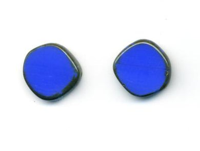Full Circle, Periwinkle Glass, Small Stud Earrings