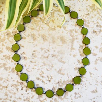 Full Circle Necklace in Avocado