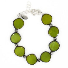 Load image into Gallery viewer, Full Circle Small Glass Bracelet in Avocado