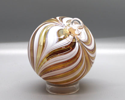 Feather Ornament White Gold