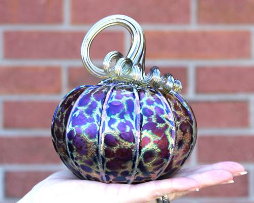 Medium Glass Pumpkin in Midnight