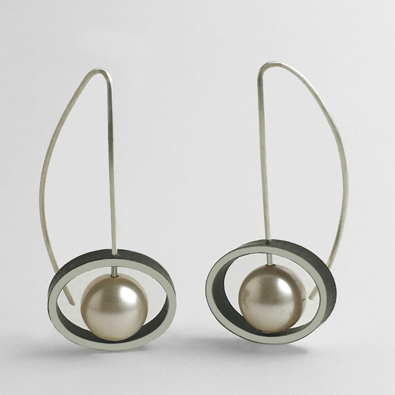 Oval Juma With Crystal Pearl