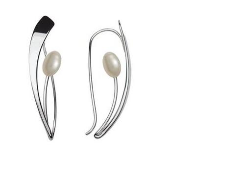 Tulpi Earring Fresh Water Pearl