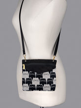 Load image into Gallery viewer, Sugaree Purse Meowser