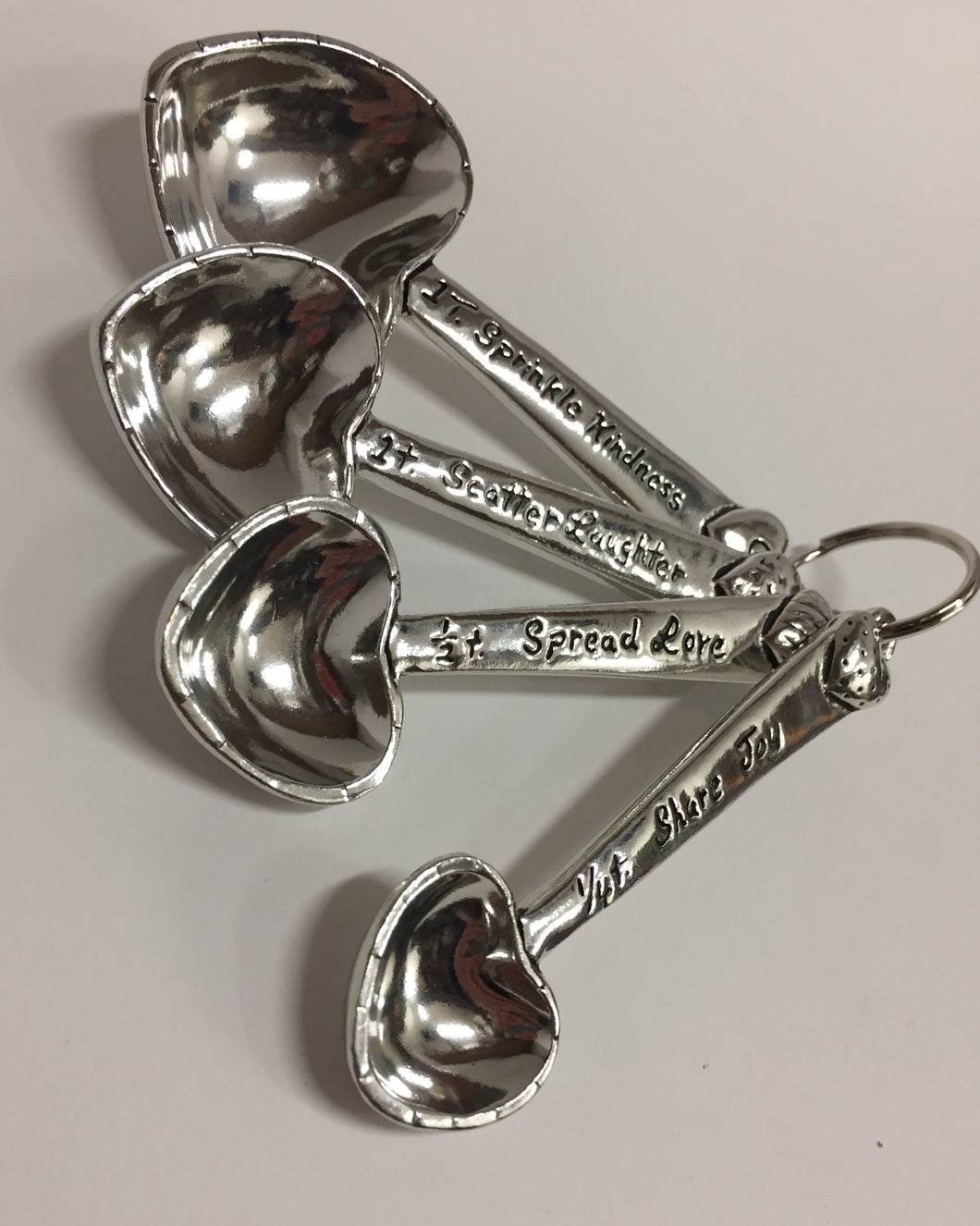 Heart Measuring Spoon Set in Pewter
