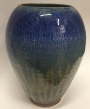 Load image into Gallery viewer, Vase, Round Amber Blue