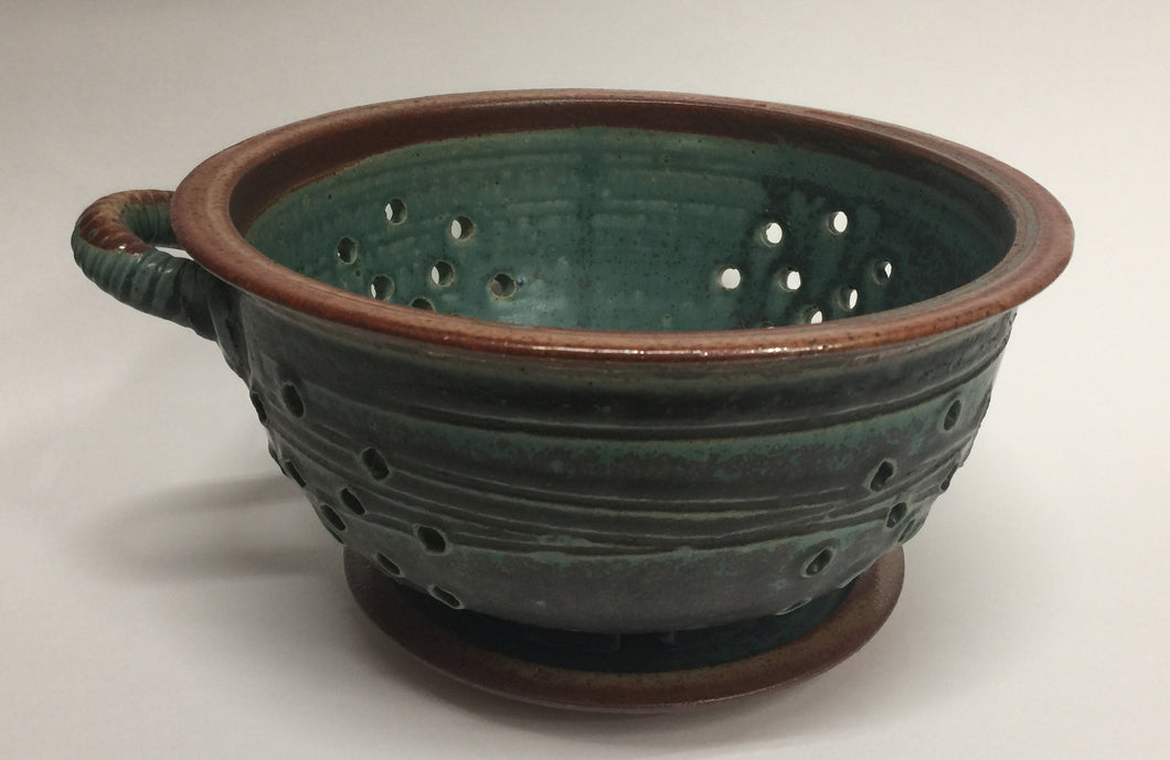 Ceramic Colander With Plate