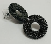 Load image into Gallery viewer, Small Textured Mesh Earrings Posts