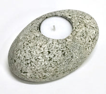 Load image into Gallery viewer, Candle Rock (Tealight)