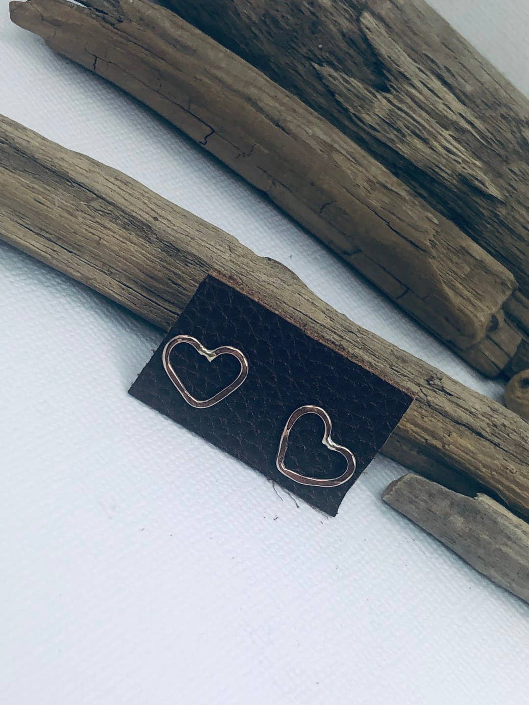 Tiny Heart Earrings