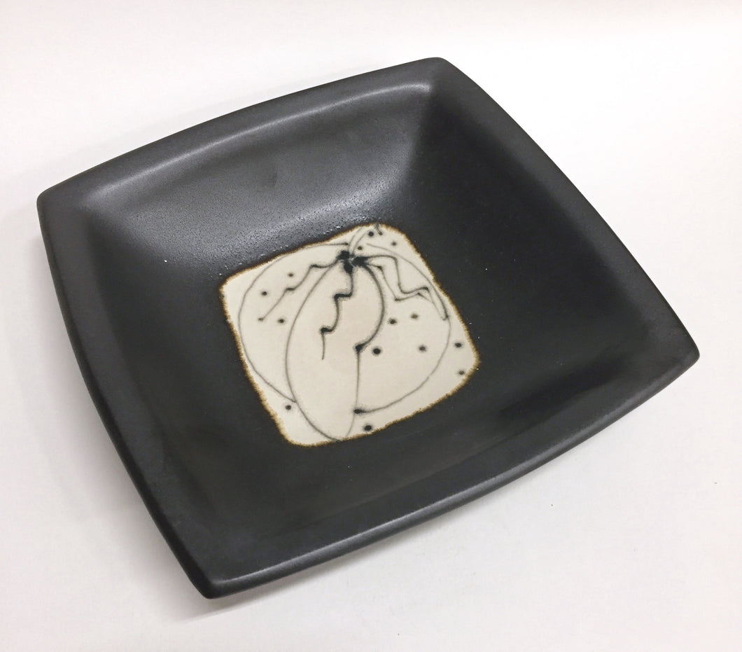 Square Bowl Black Tan