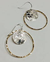 Load image into Gallery viewer, Earring Silver Disk in Gold Ring