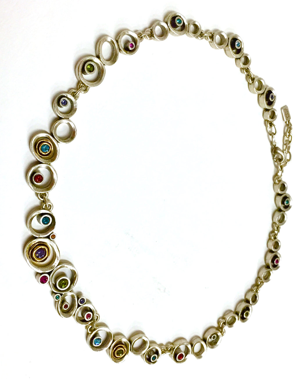 Necklace Leapfrog in Fling