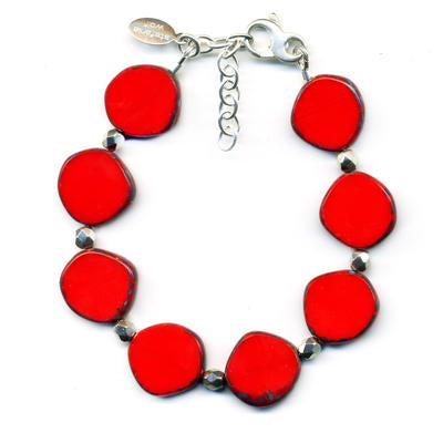 Full Circle Small Glass Bracelet in Red