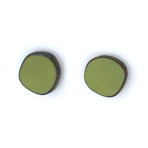 Full Circle Small Stud Glass Earring in Avocado