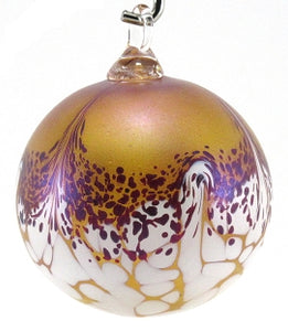 Artisan Ornament in Splash of Gold
